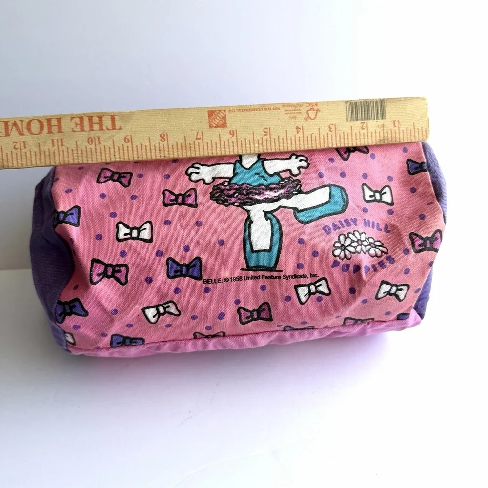 RARE VTG 1958 Daisy Hill Puppies Snoopy Peanuts Belle Child's Duffle Bag *Stains